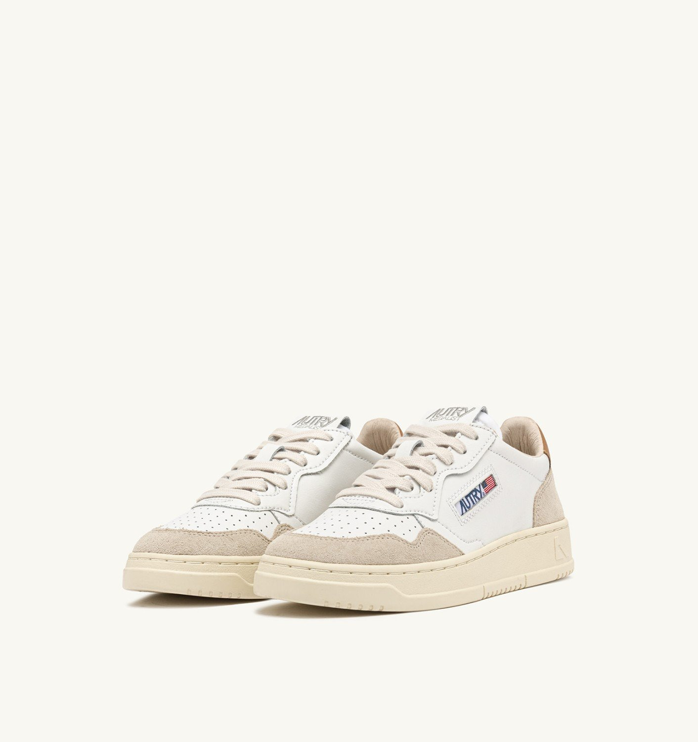 MEDALIST LOW SNEAKERS IN WHITE AND BROWN SUGAR SUEDE AND LEATHER - 2