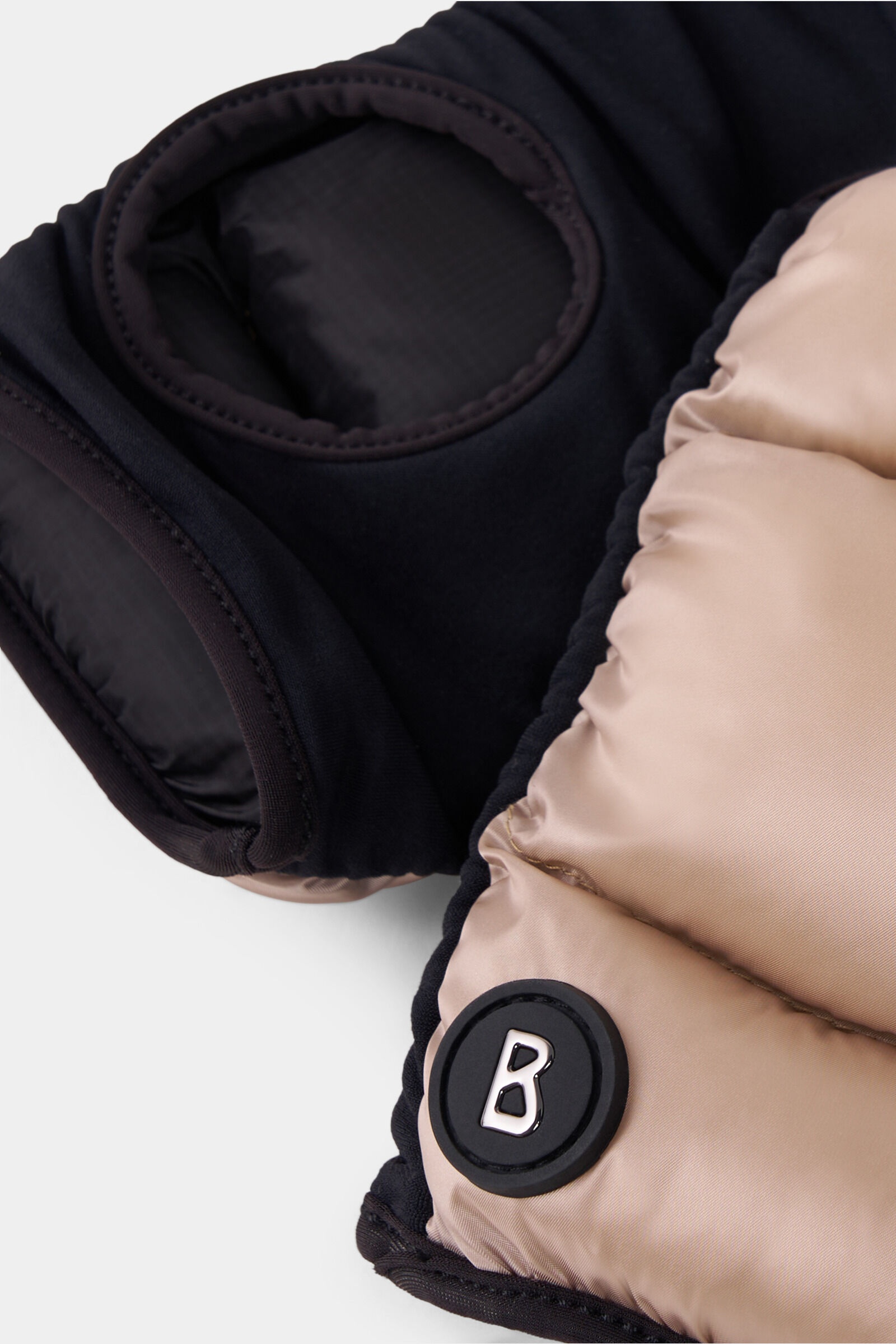 Touch gloves in Black/Beige - 2