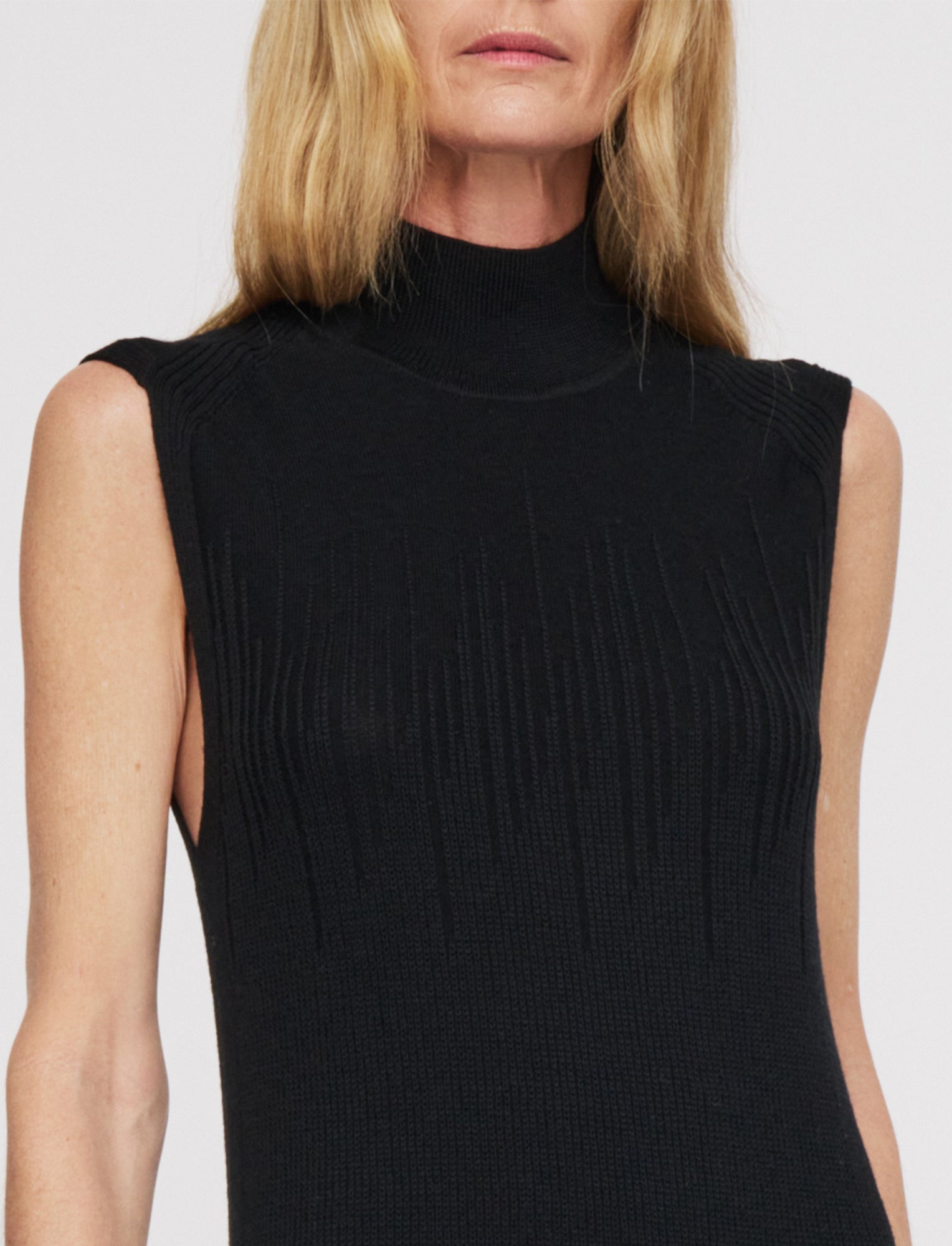Gradient Stitch High Neck Dress - 2