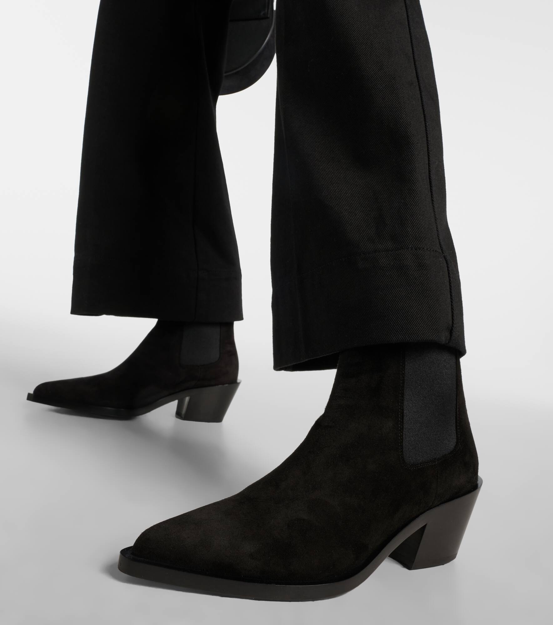 Wylie suede ankle boots - 4