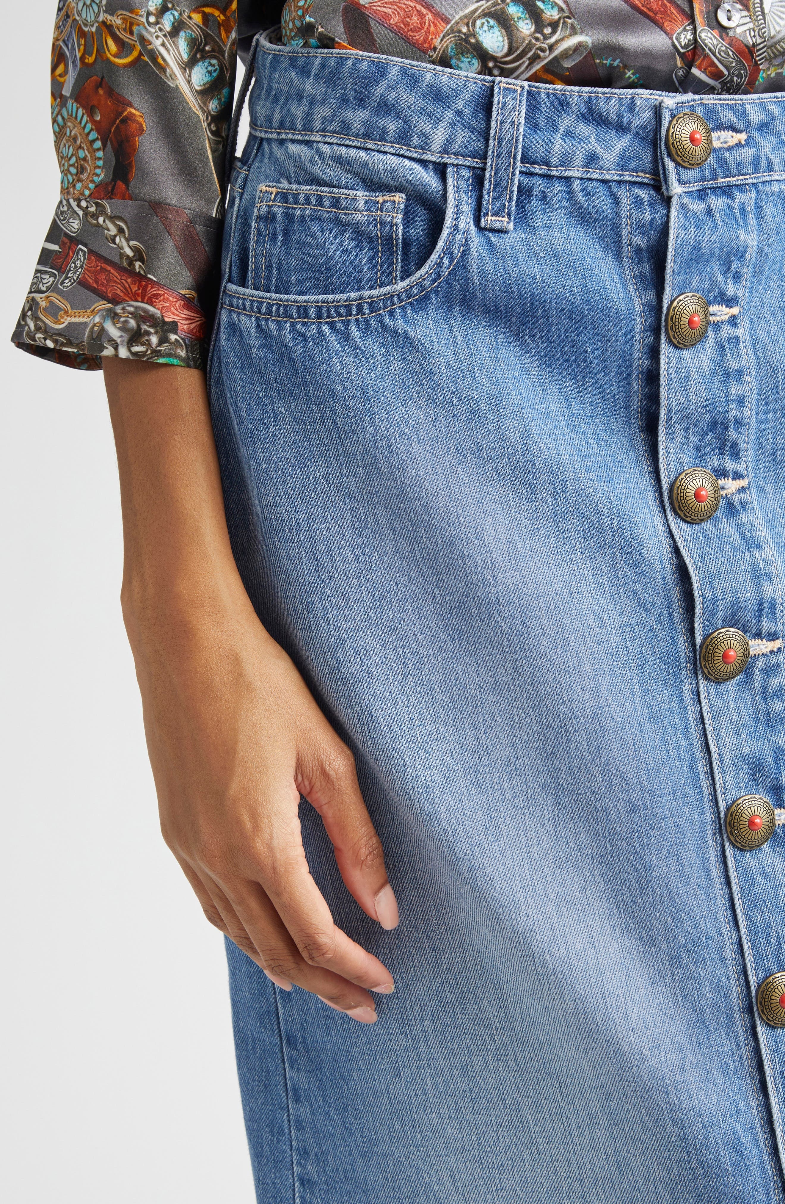 L'AGENCE Kathleen Button Front Midi Denim Skirt in Bandera at Nordstrom - 5