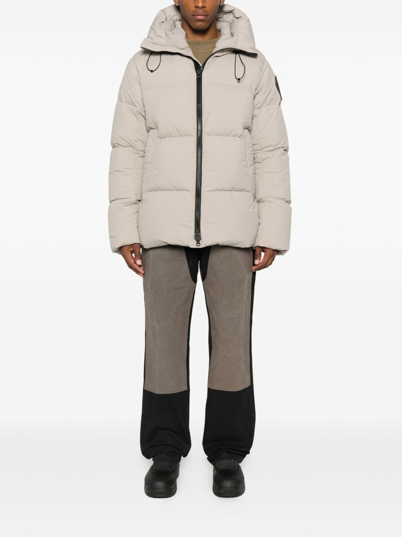 Canada Goose Crofton hooded puffer jacket outlook