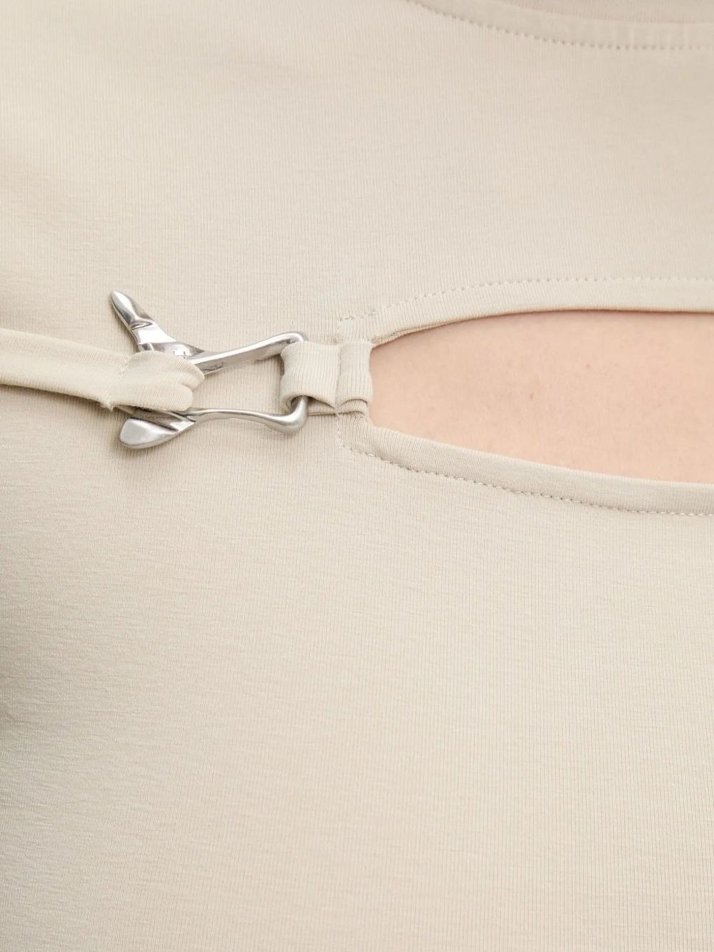 keyhole-detail clasp T-shirt - 4