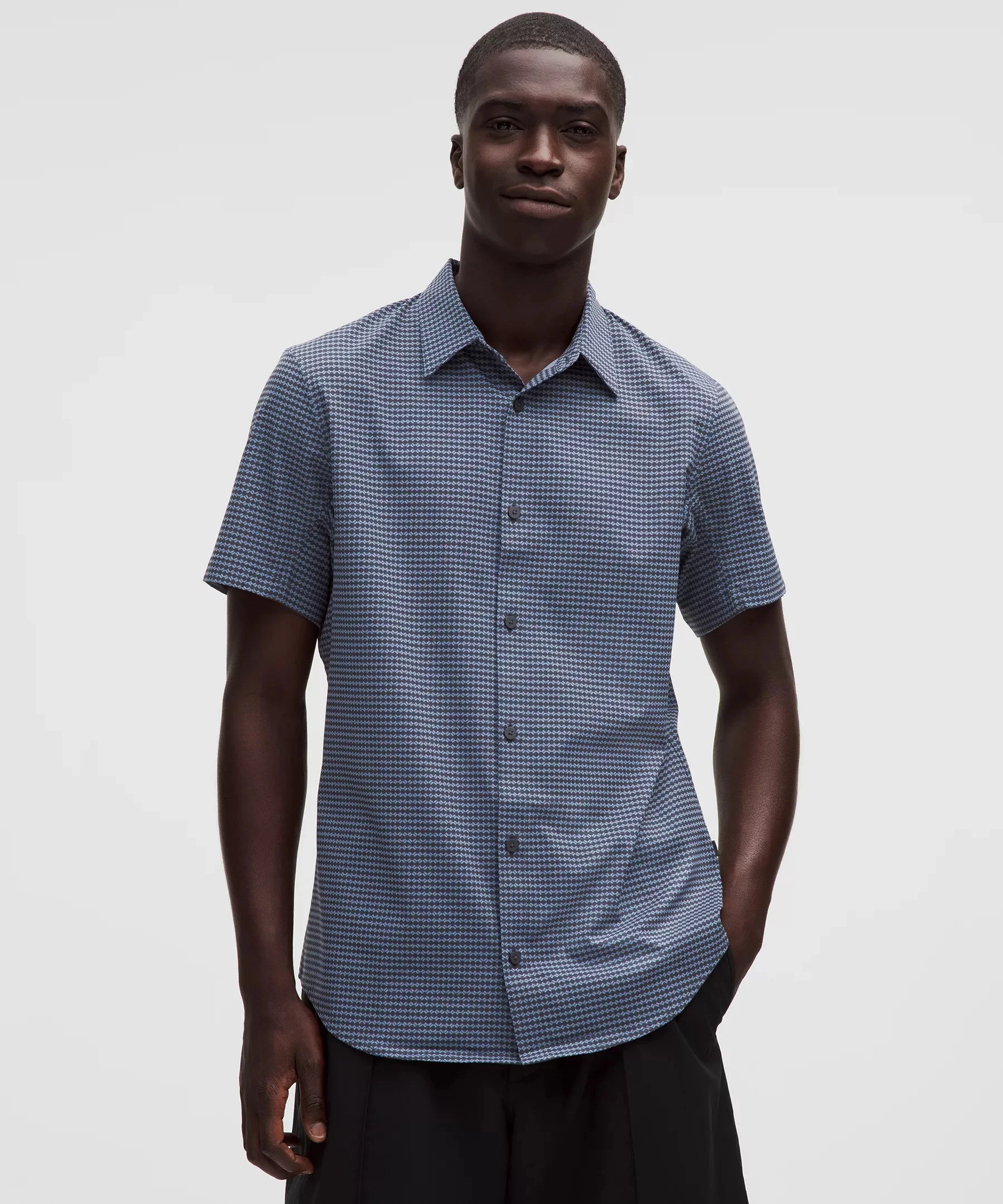 Airing Easy Short-Sleeve Shirt - 1