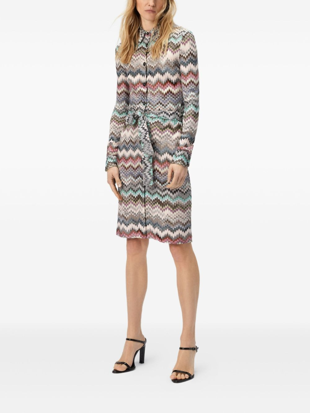 chevron-pattern belted midi shirt dress - 2