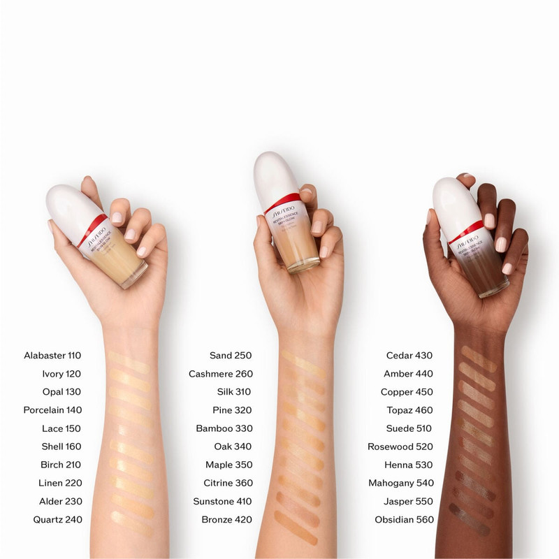 REVITALESSENCE SKIN GLOW Foundation SPF 30 6