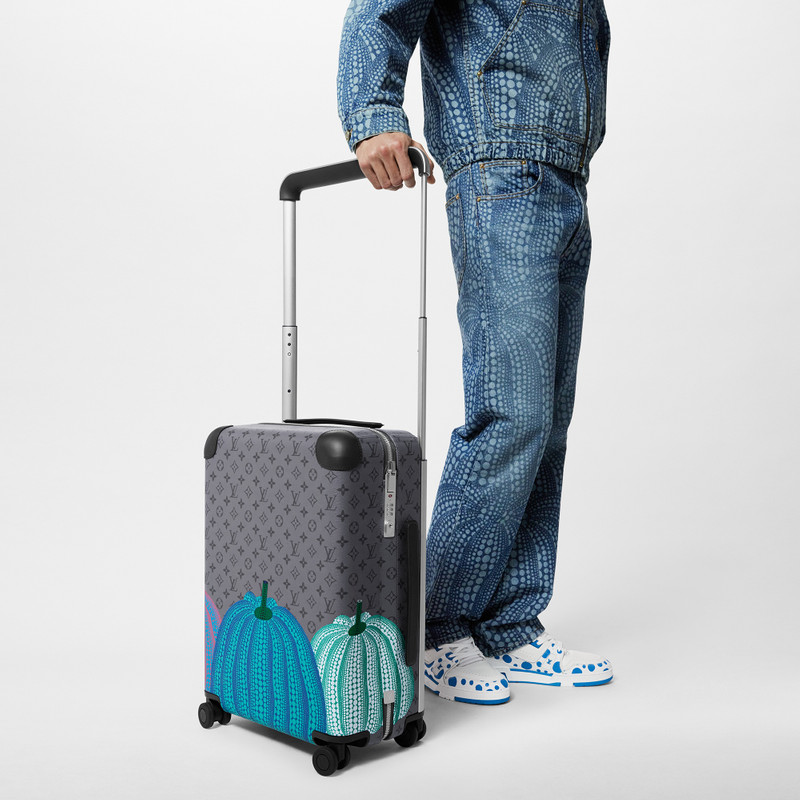 Louis Vuitton LV x YK Horizon 55 outlook