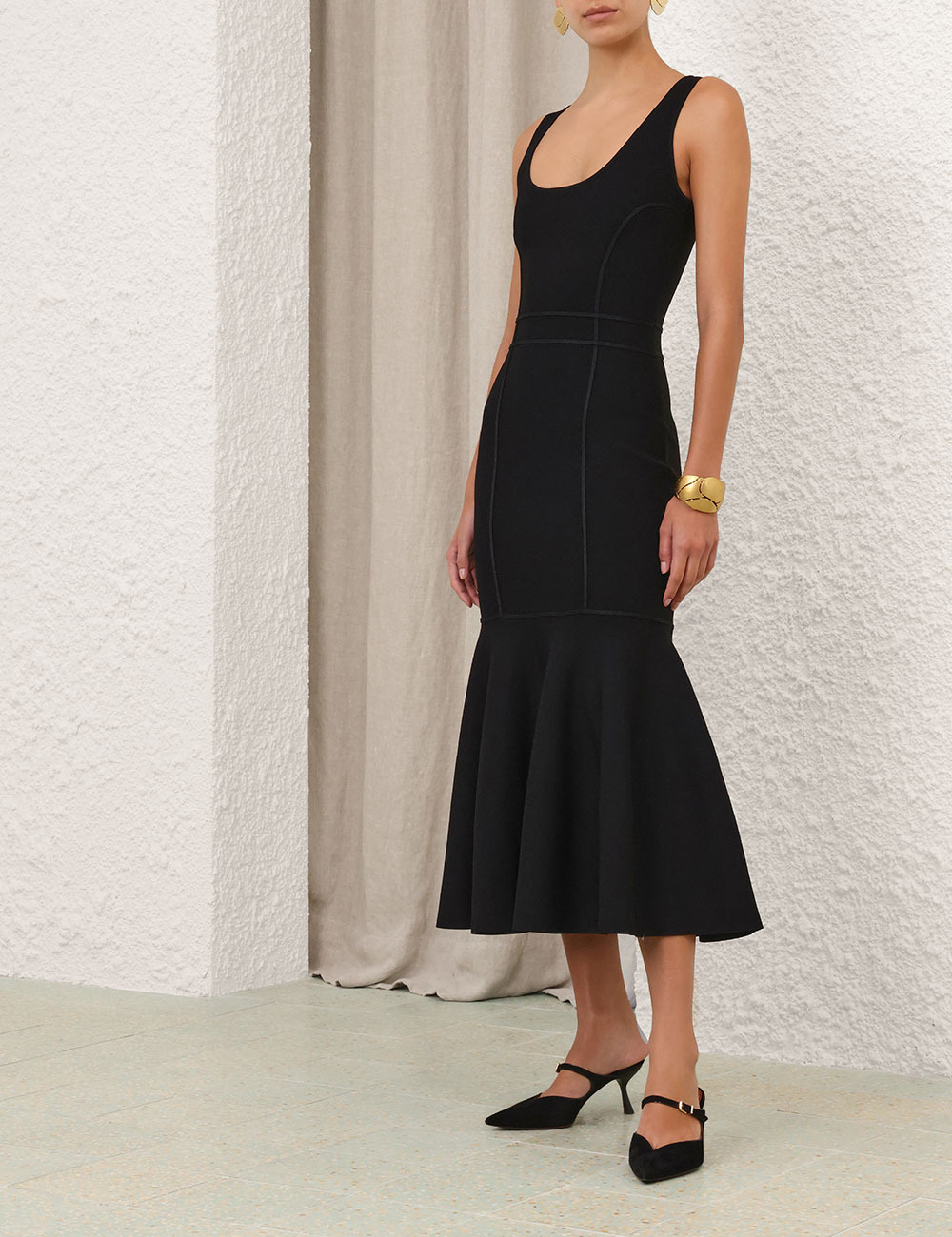 HYPNOTIC SCULPTURAL MIDI DRESS - 3
