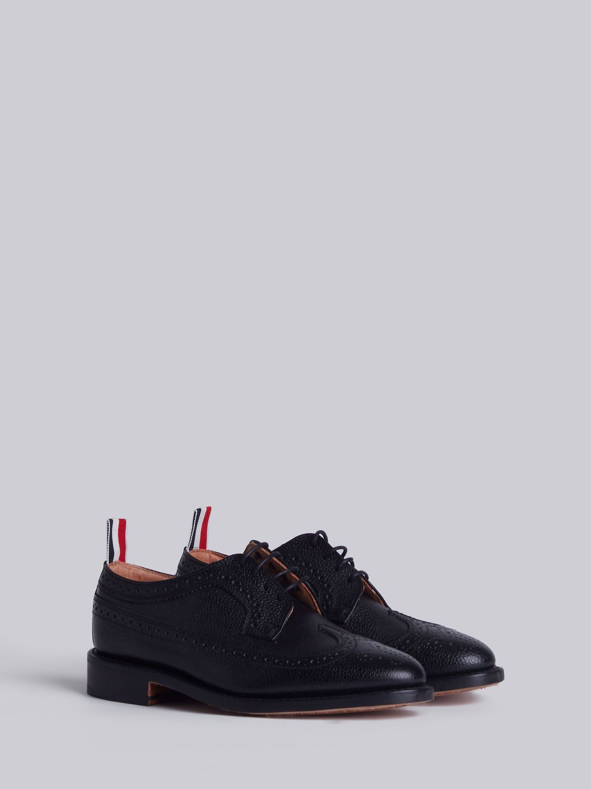 Classic Longwing Brogue Flat In Black Pebble Grain - 2