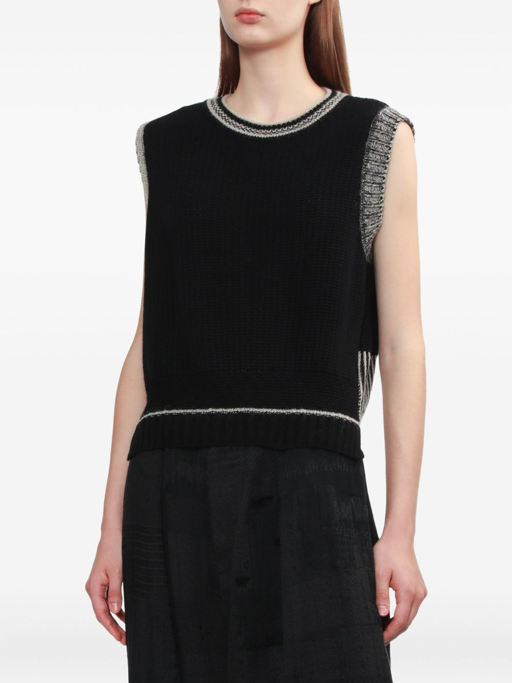 striped-knit sleeveless vest - 3