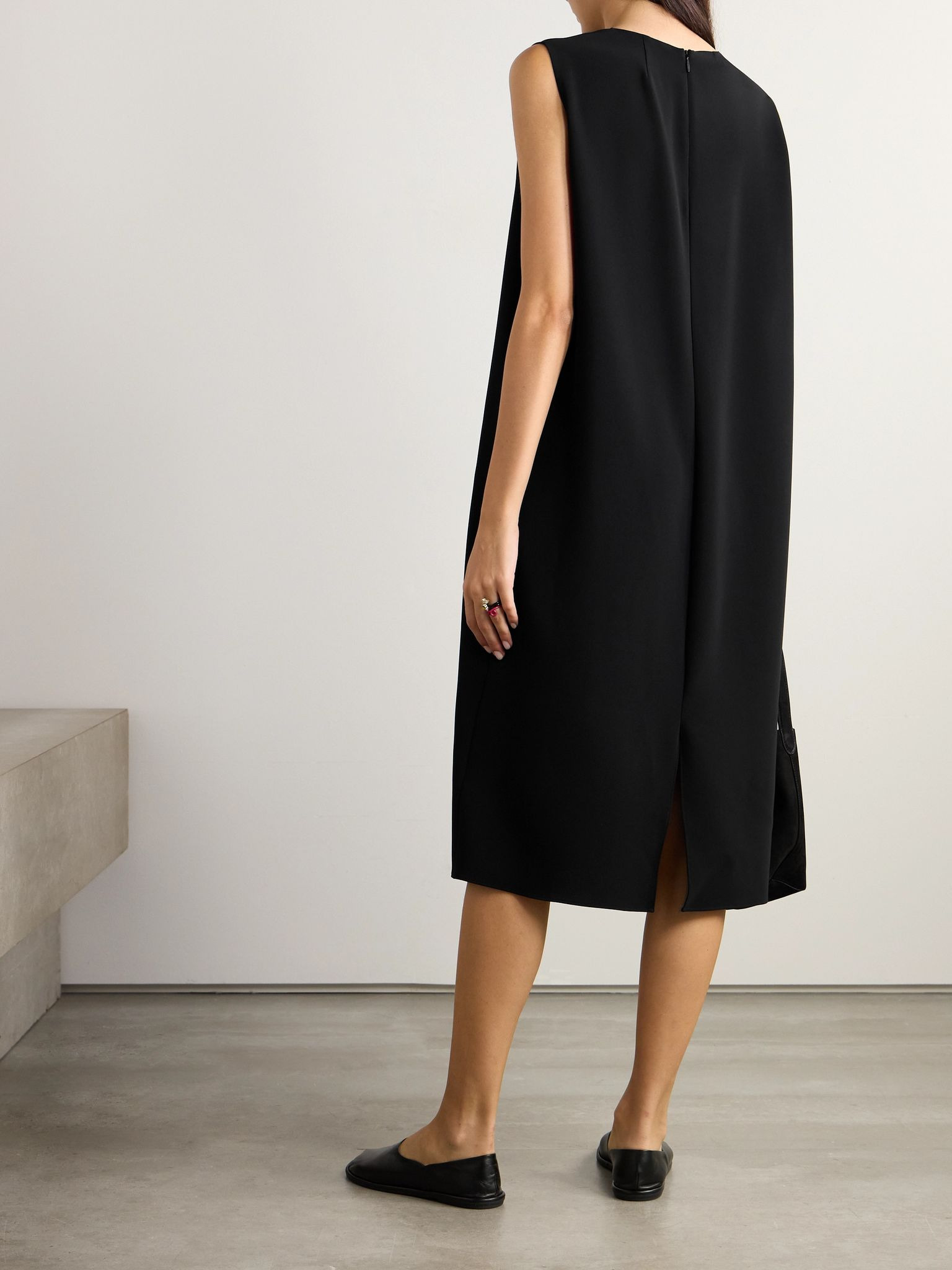 Essentials Mirna crepe midi dress Black - 3