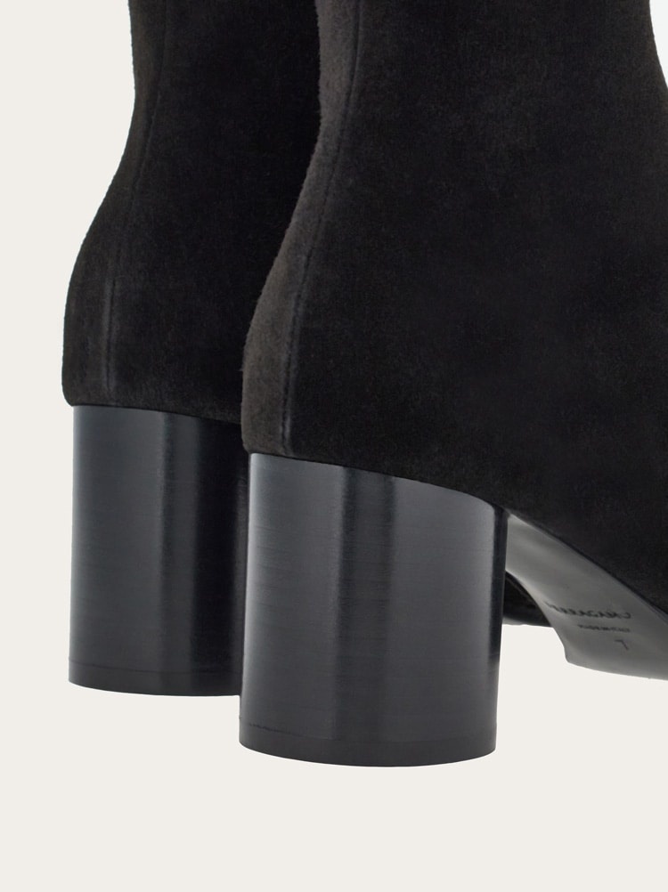 ANKLE BOOT WITH SQUARED TOE - 4