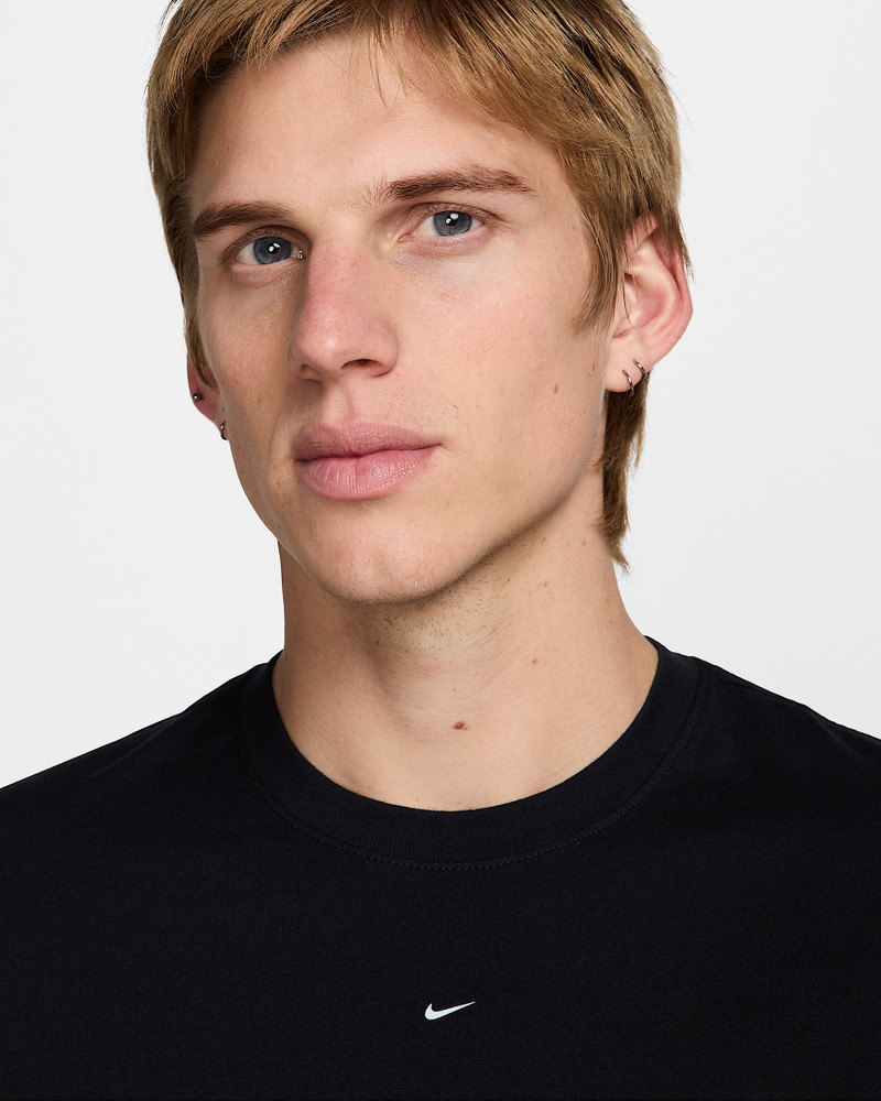 Nike Sportswear Men's T-Shirt 3