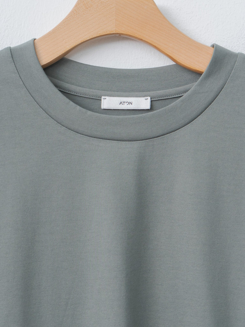 ATON Suvin 60/2 Oversized T-Shirt - Khaki Green outlook