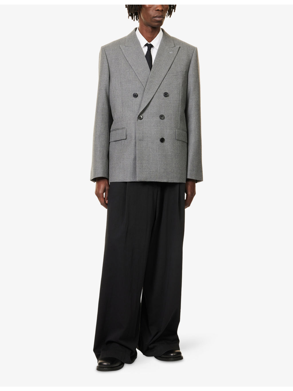 Peak-Lapels Regular-Fit Wool Blazer - 2