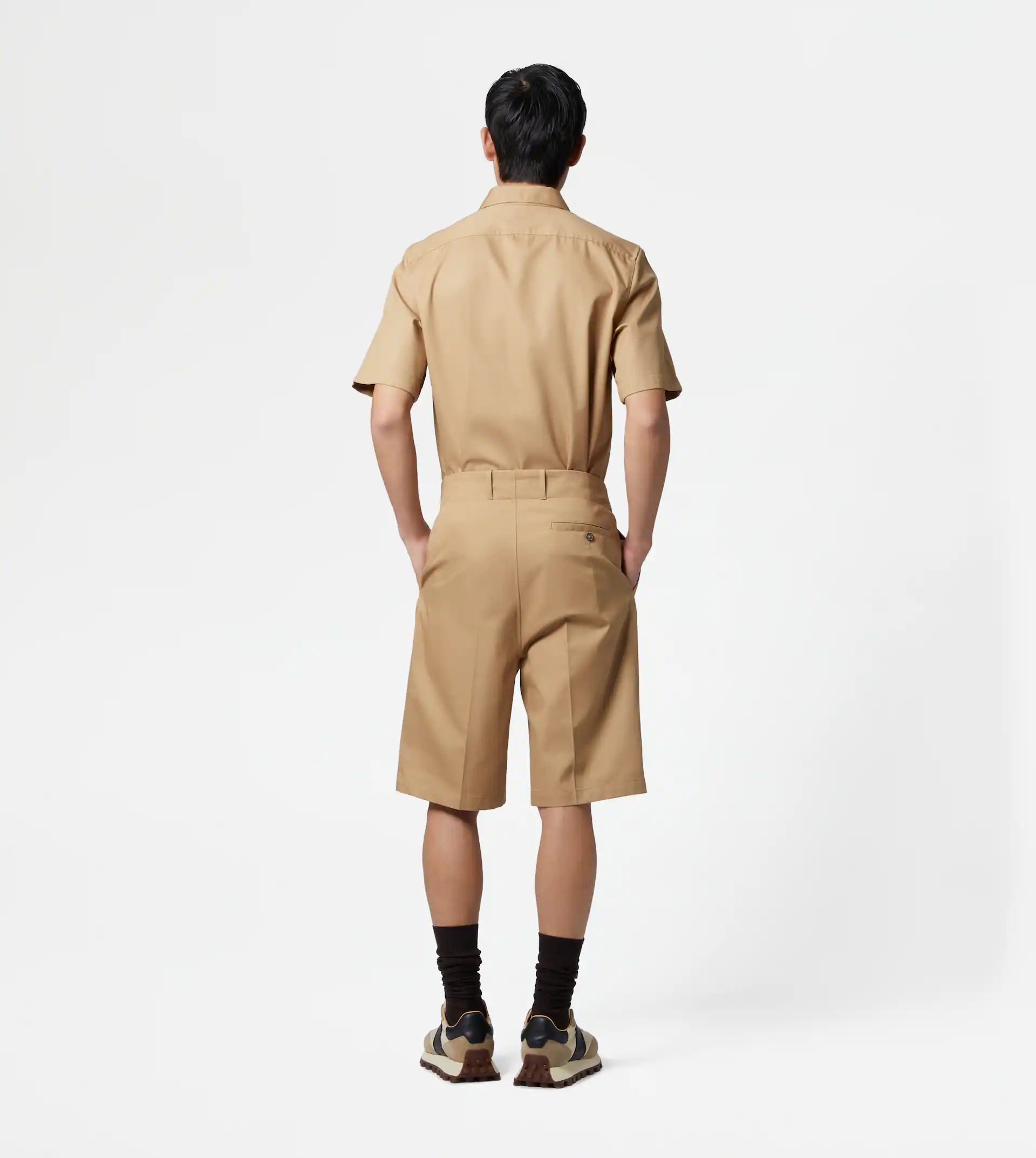 BERMUDA SHORTS WITH DARTS - BEIGE - 3