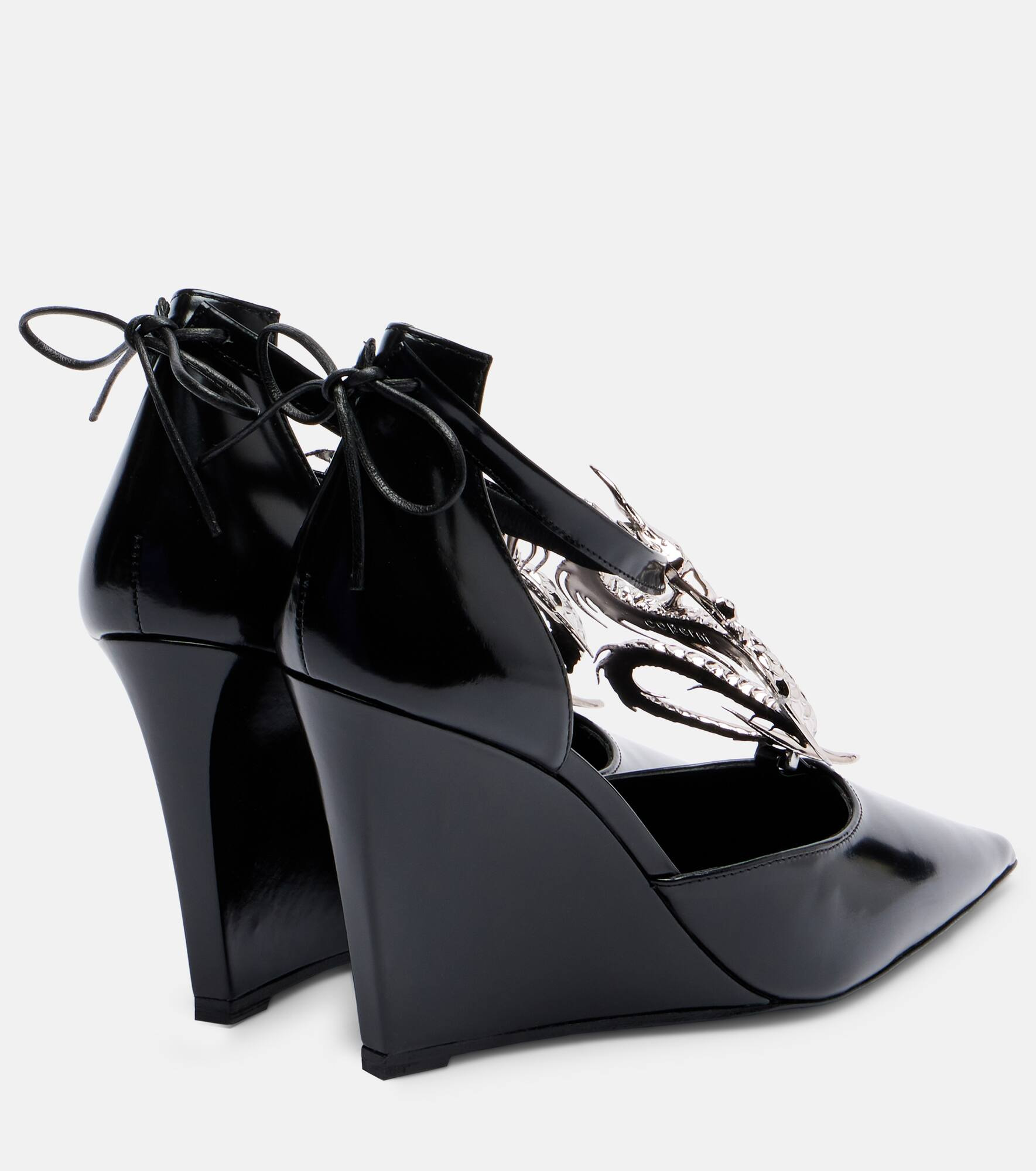 Dragon embellished leather wedge pumps - 2