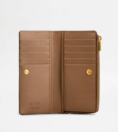 Tod's T TIMELESS WALLET IN LEATHER - BROWN outlook