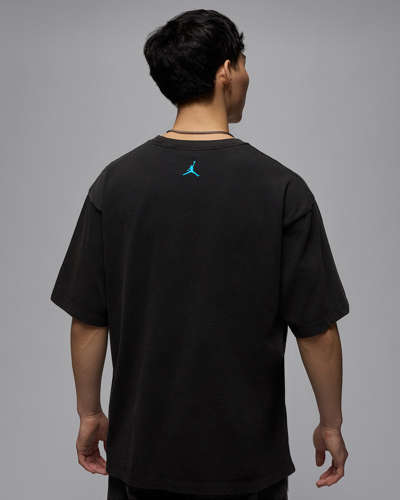 Jordan Jordan Flight Essentials Men's Graphic T-Shirt outlook
