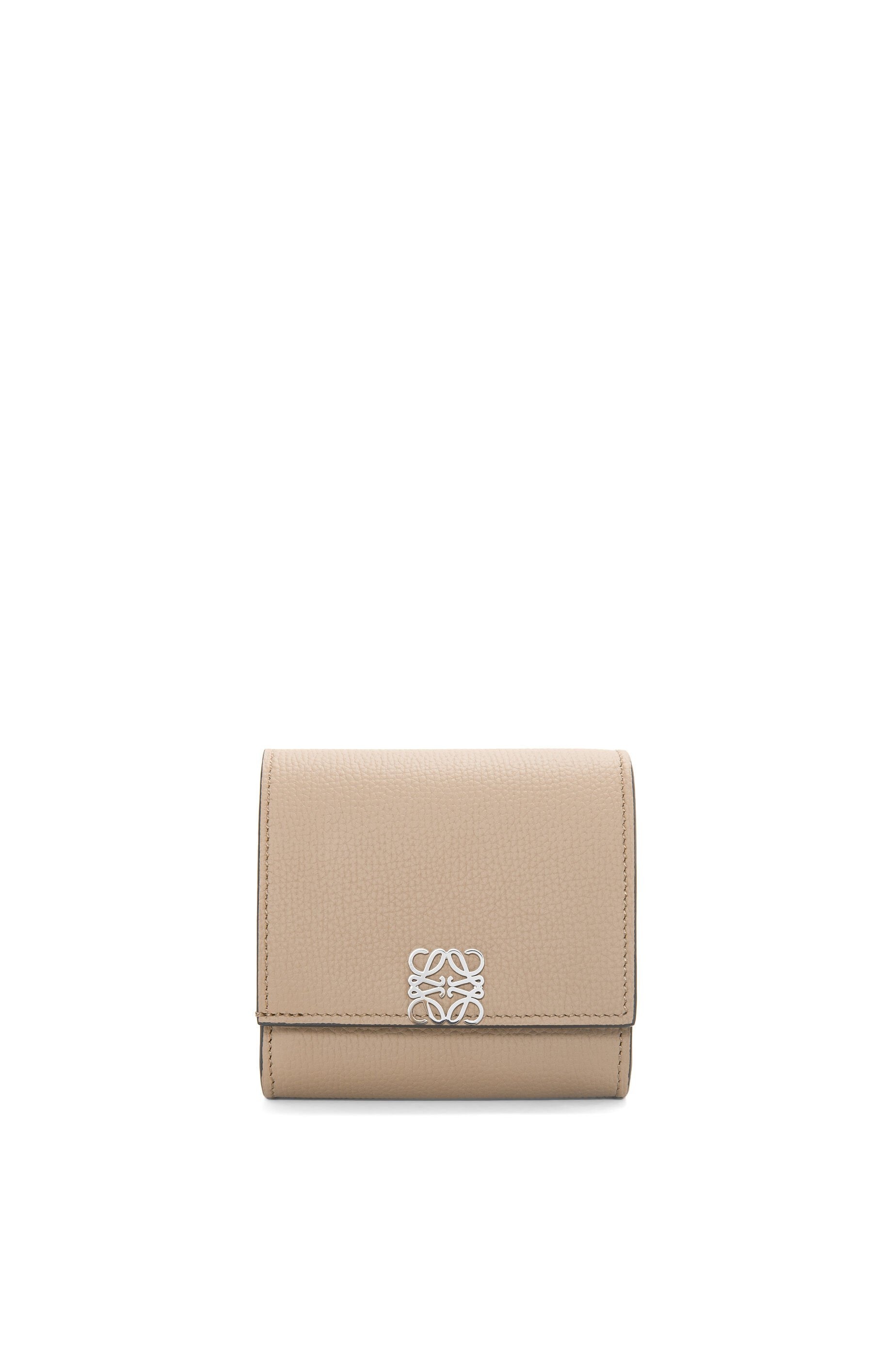 Anagram compact flap wallet in pebble grain calfskin - 1