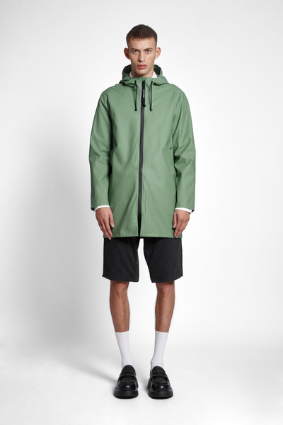 Stutterheim Stockholm Lightweight Zip Raincoat Loden Green outlook