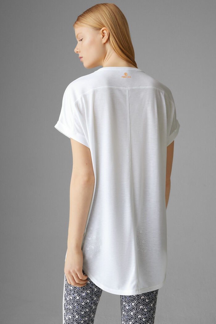 Evie T-shirt in White - 3