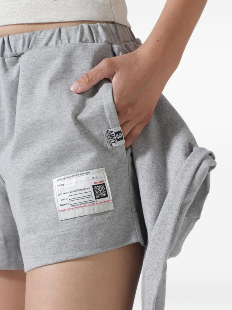 tie-fastening shorts 3