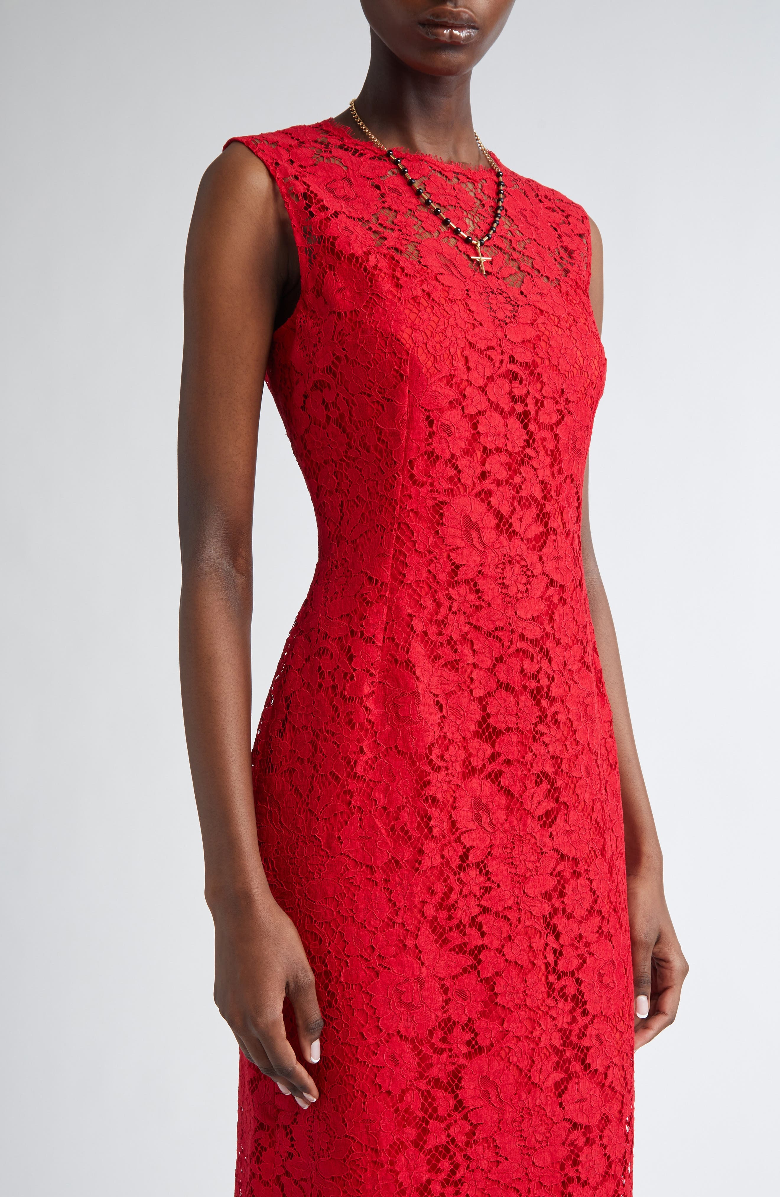 Dolce&Gabbana Floral Lace Sheath Dress in R0026 Bordeaux Chiaro at Nordstrom - 4