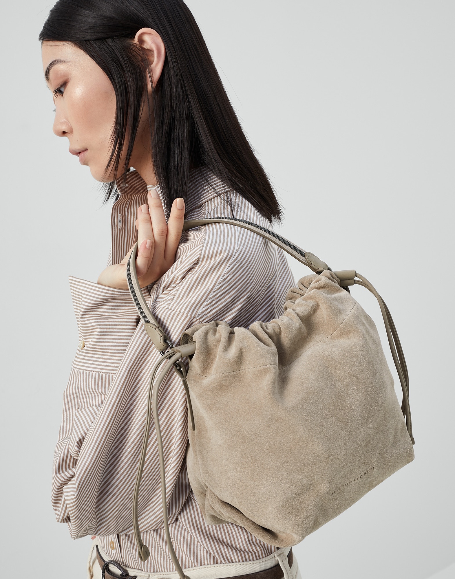 Suede bucket bag with Precious handle - 4