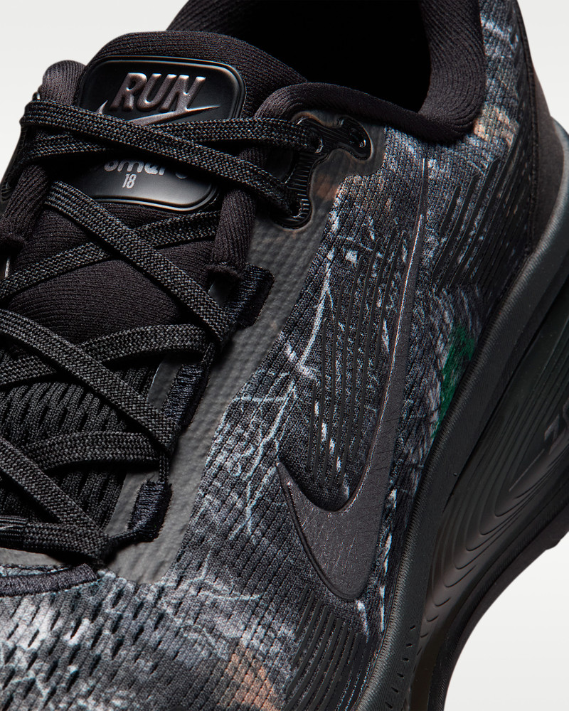 Nike Vomero 18 Men's Realtree® Road Running Shoes 7