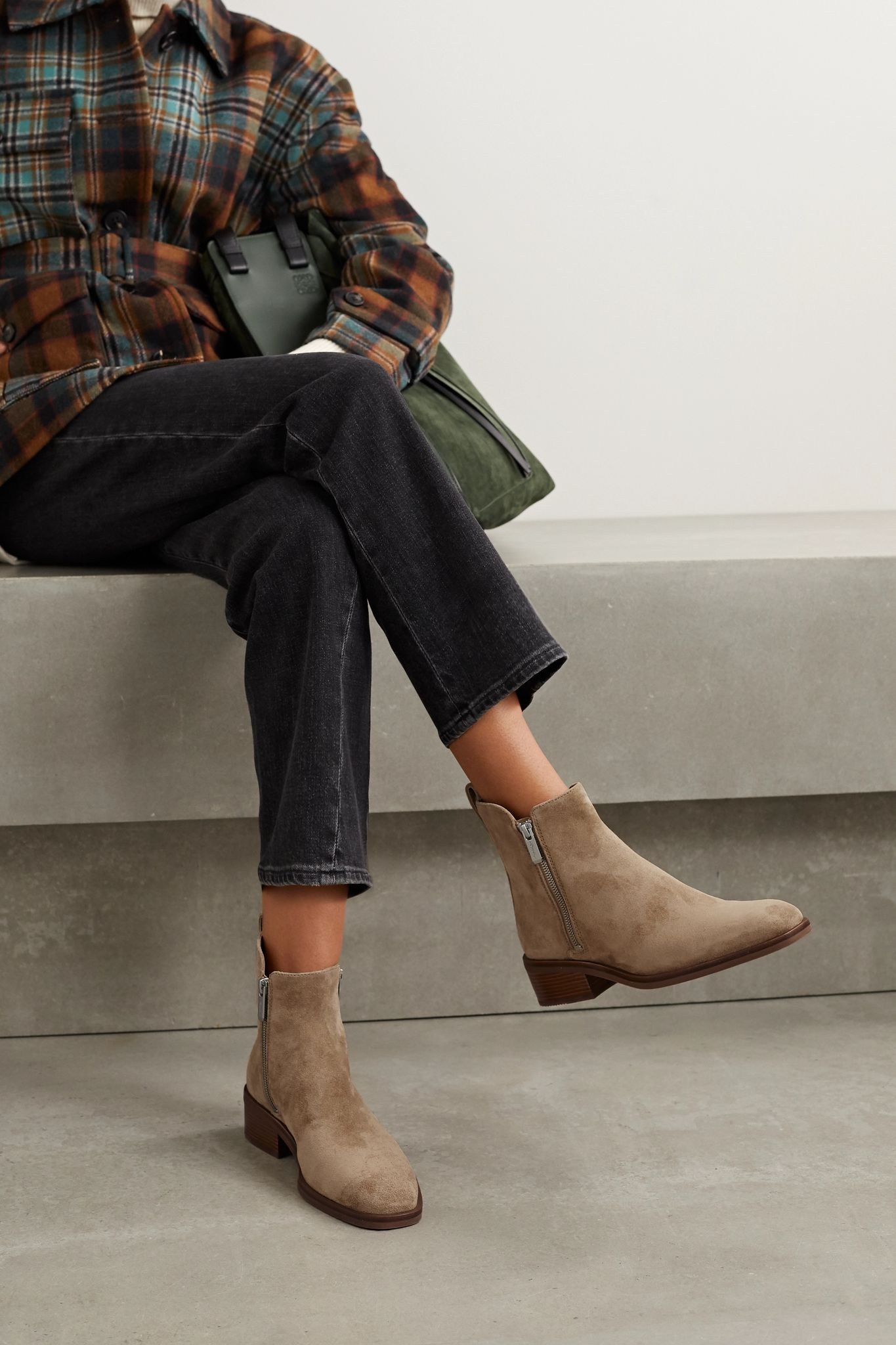 Alexa suede ankle boots - 2