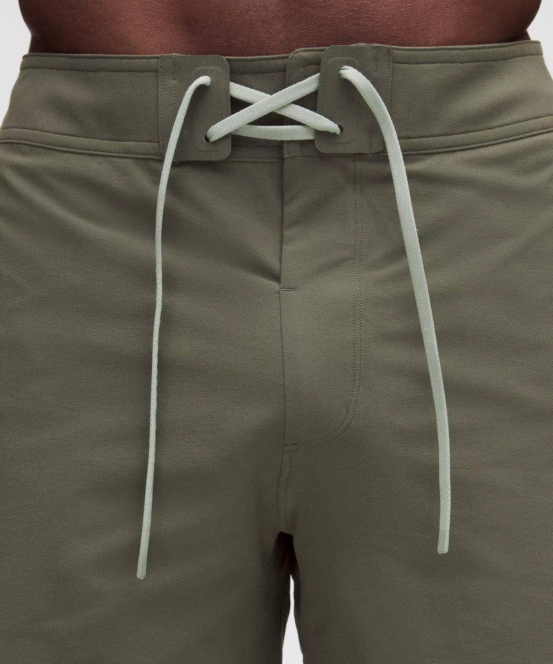 Classic-Fit Linerless Board Short 7" 4