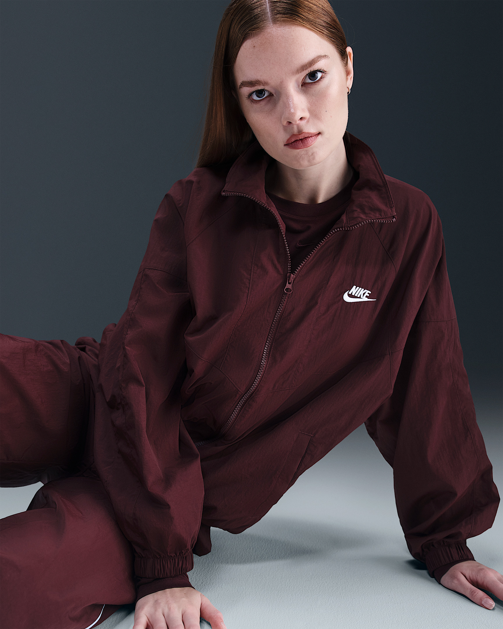 Nike Sportswear Windrunner Women's Oversized Jacket - 3
