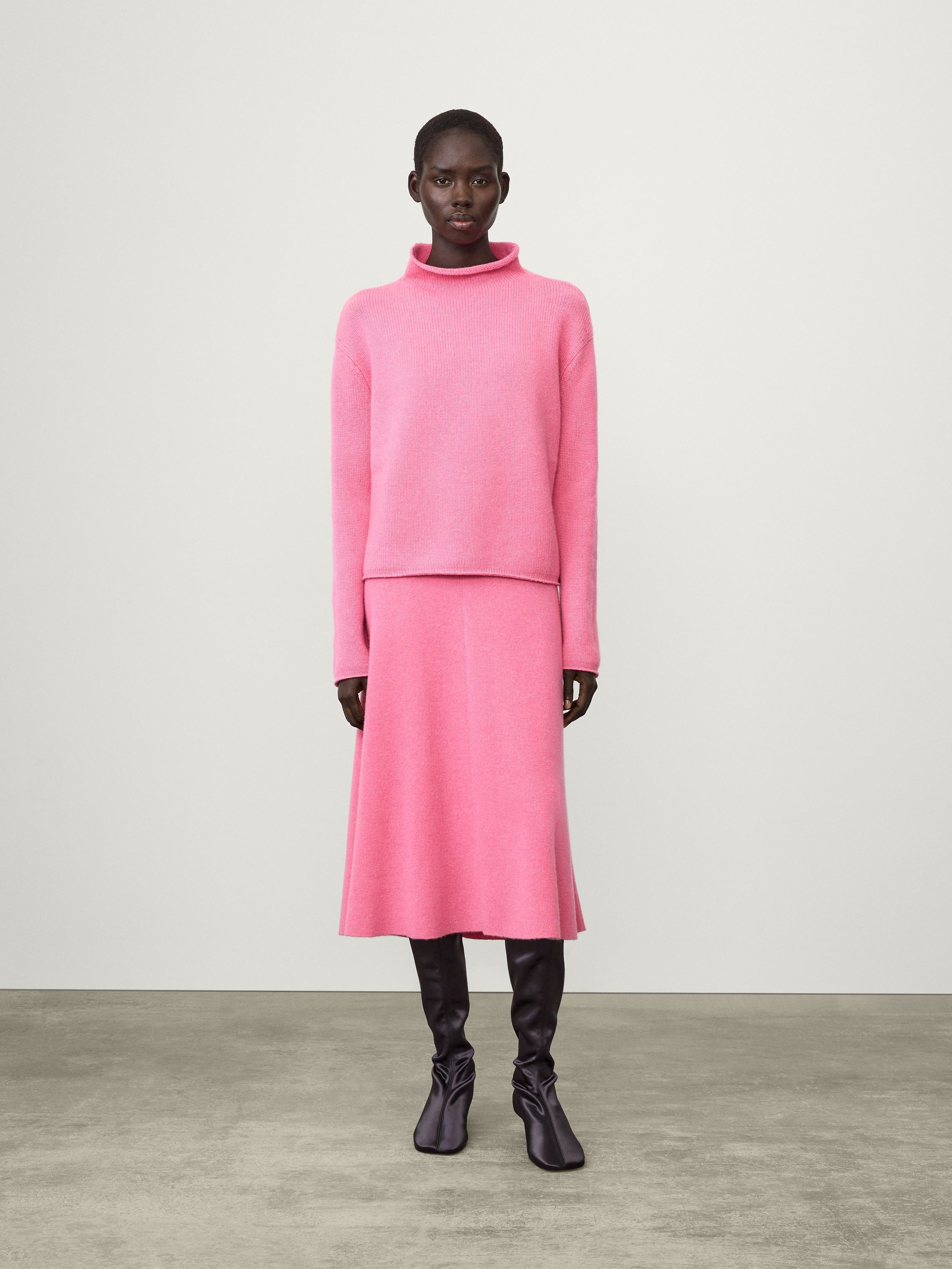 The Nelsie Sweater - 2