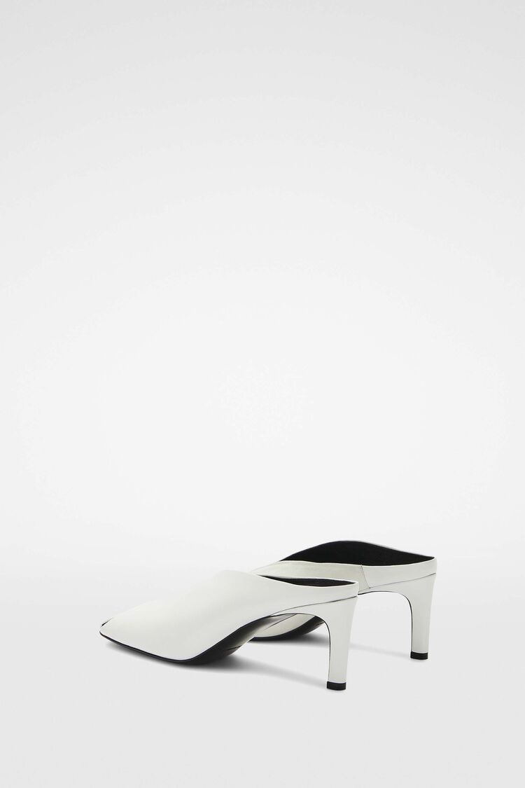 Mules - 4