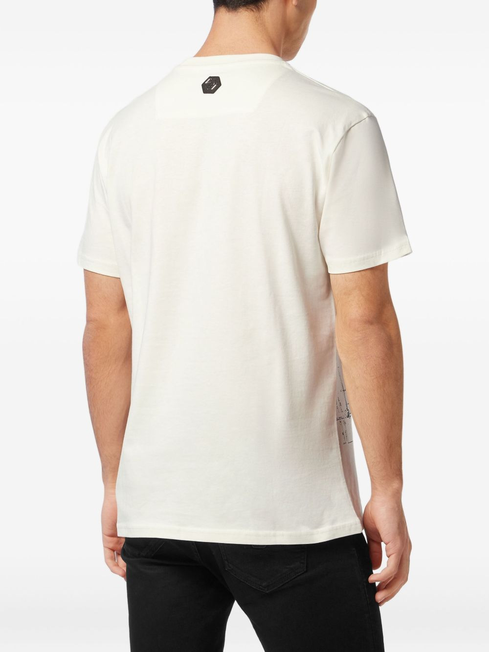 skull-embellished T-shirt - 3