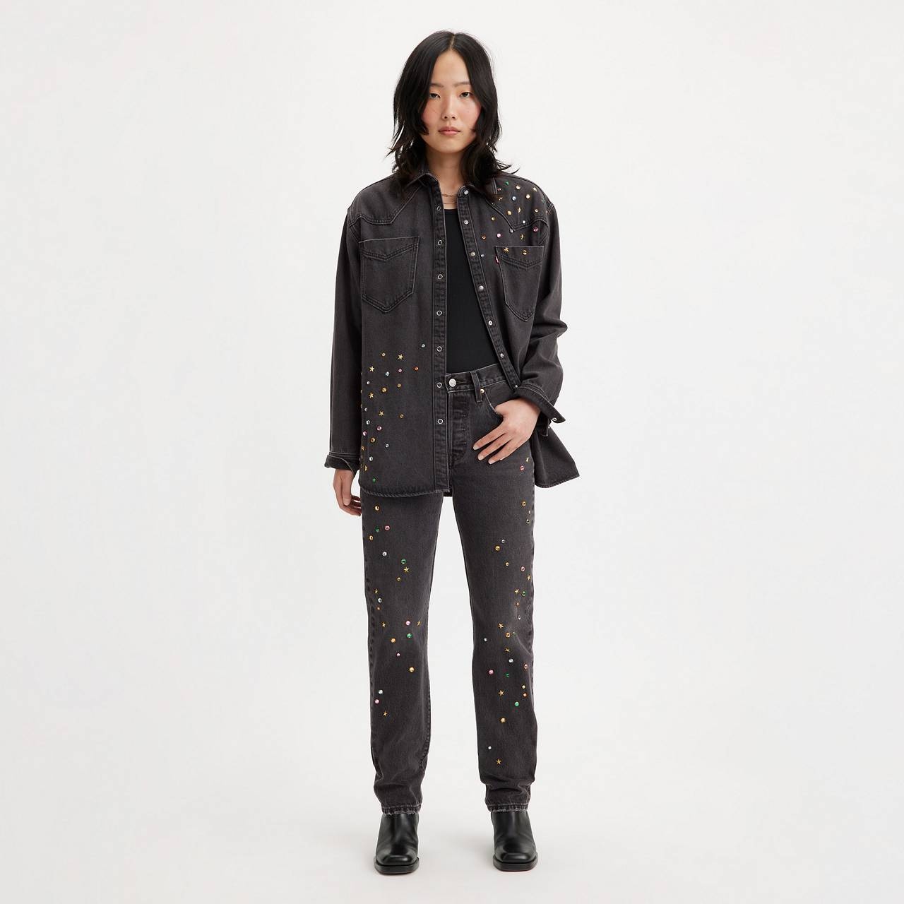 501® ORIGINAL FIT STUDDED WOMEN'S JEANS - 2