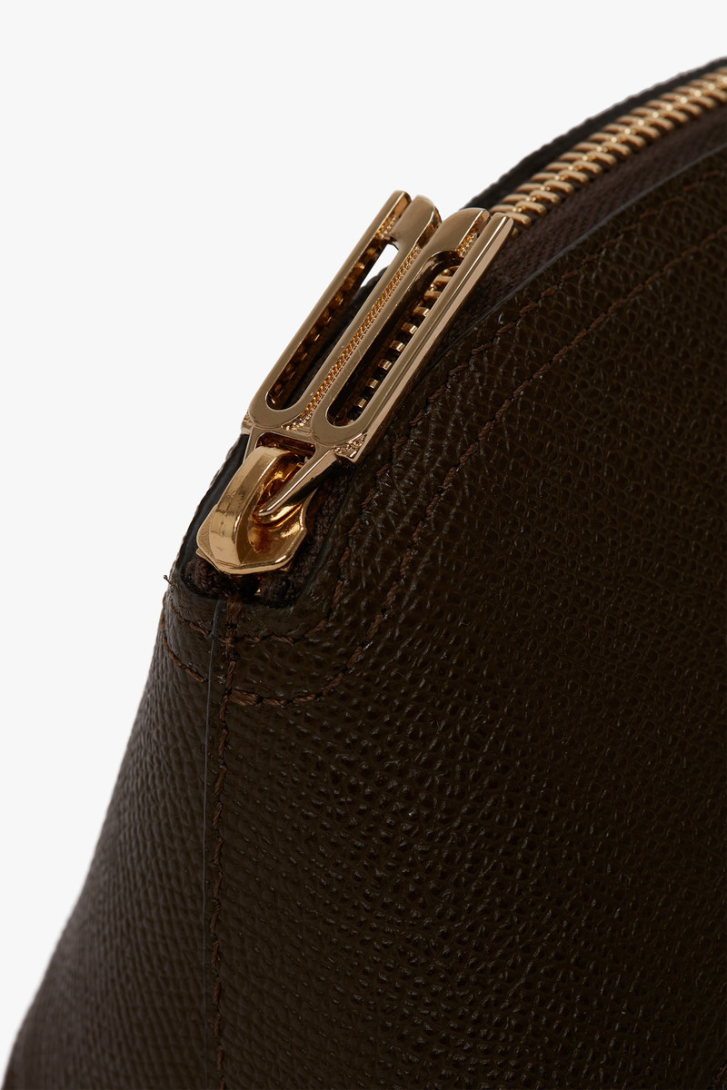 Exclusive Victoria Mini Wash Bag In Khaki Leather 6