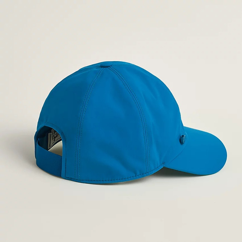 Hermès Serena cap outlook