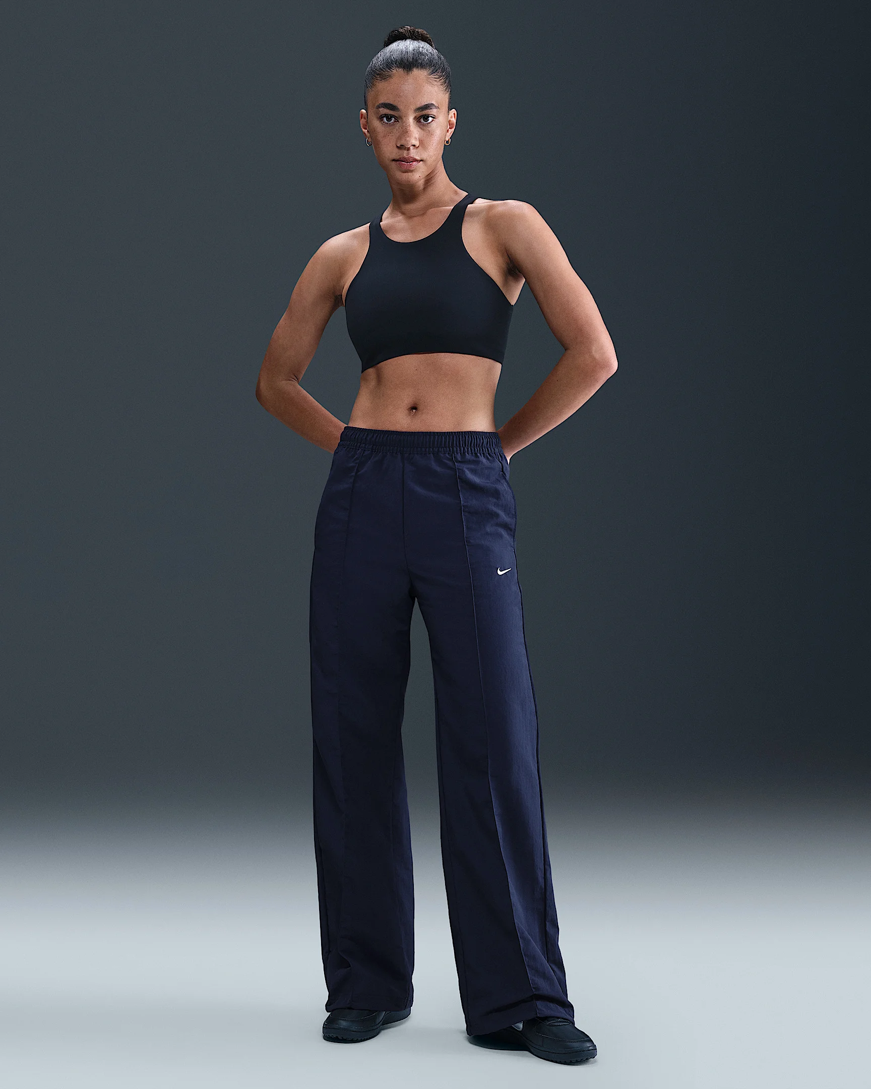 Nike Sportswear Everything Wovens Women's Mid-Rise Open-Hem Pants - 1