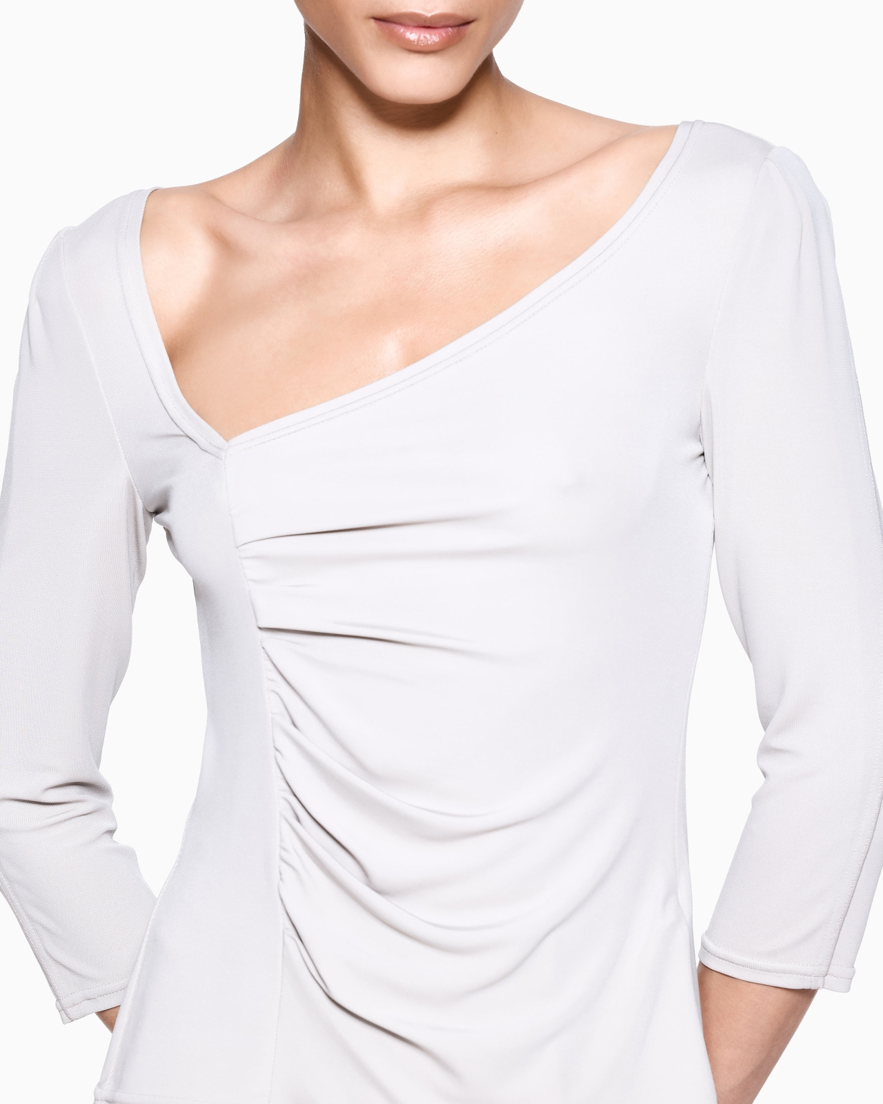 VISCOSE JERSEY JUMPER WITH AN ASYMMETRIC NECKLINE - 5