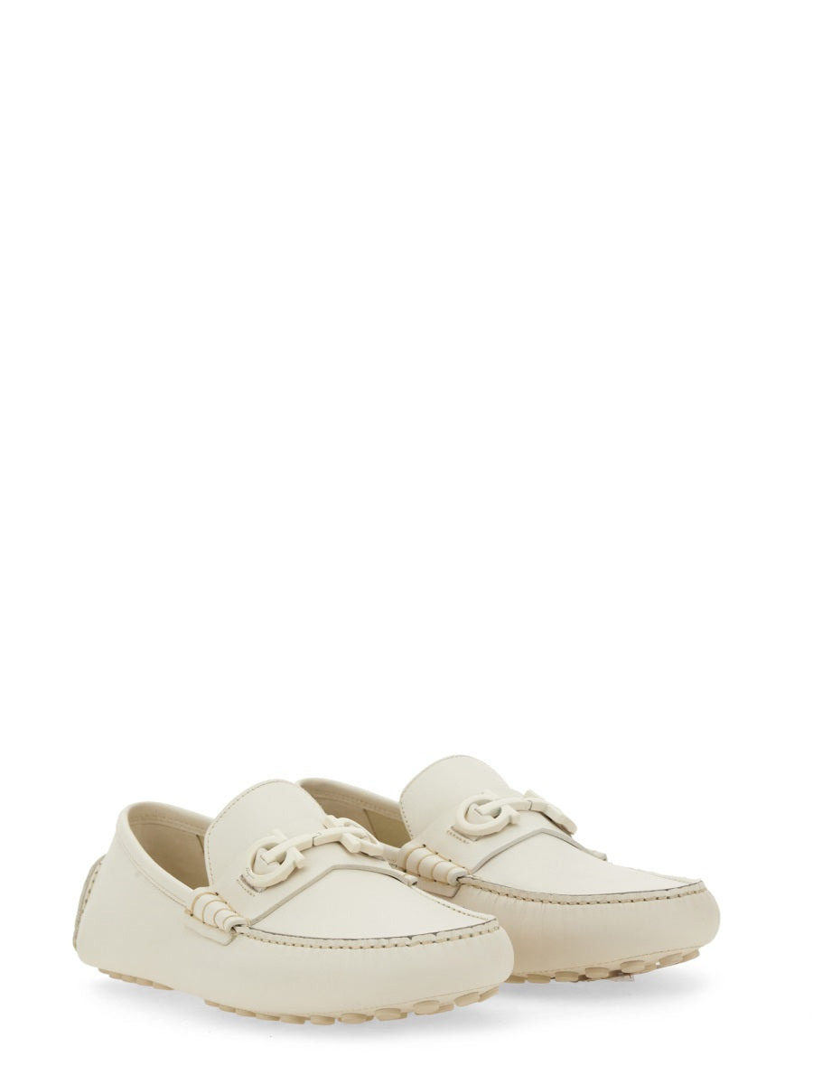 Ferragamo Men Moccasin With Gancini Ornament - 2