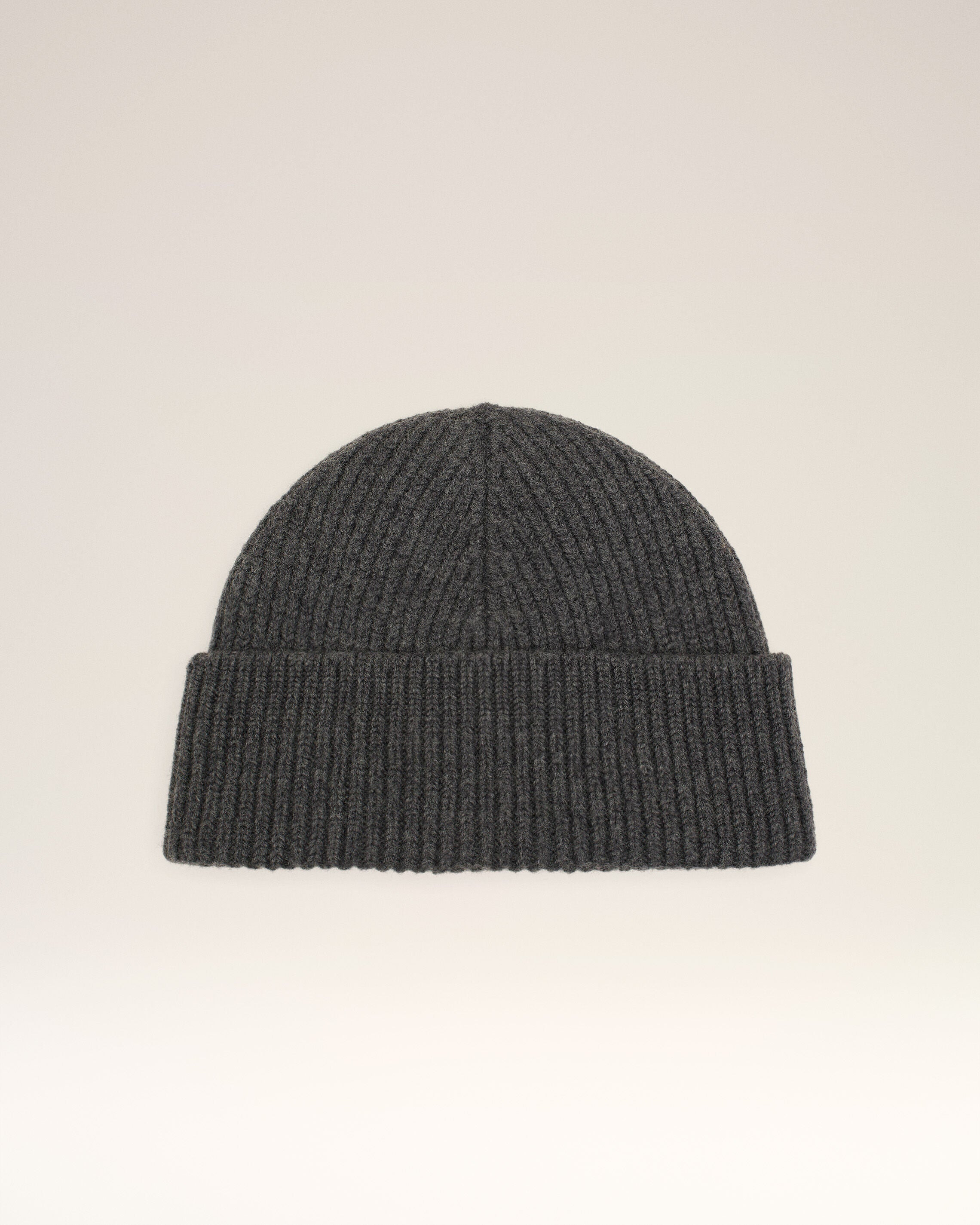 RED AMI DE COEUR BEANIE - 4
