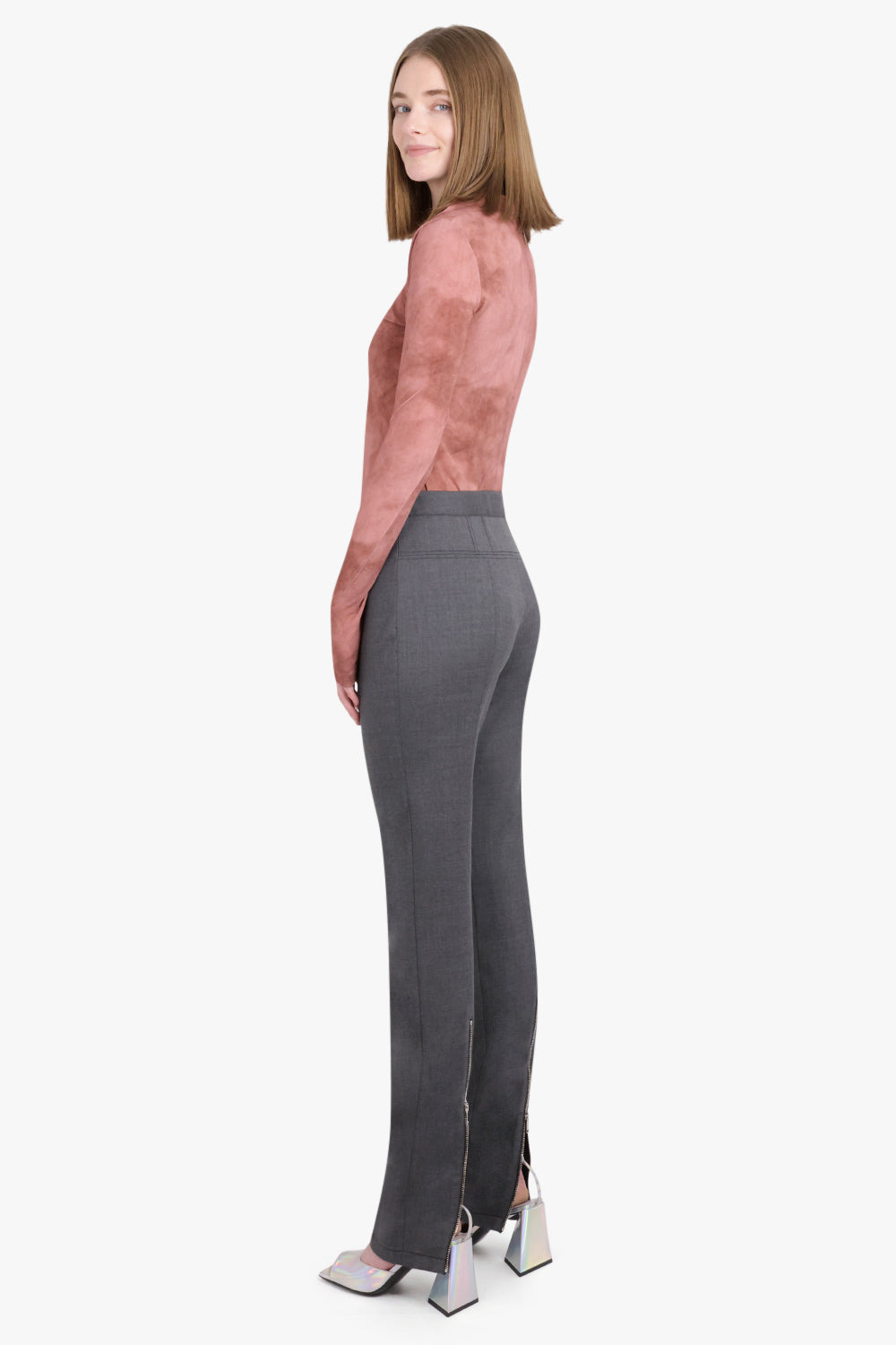 HOOK & EYE V NECK BODYSUIT | CLOUDY PINK - 4