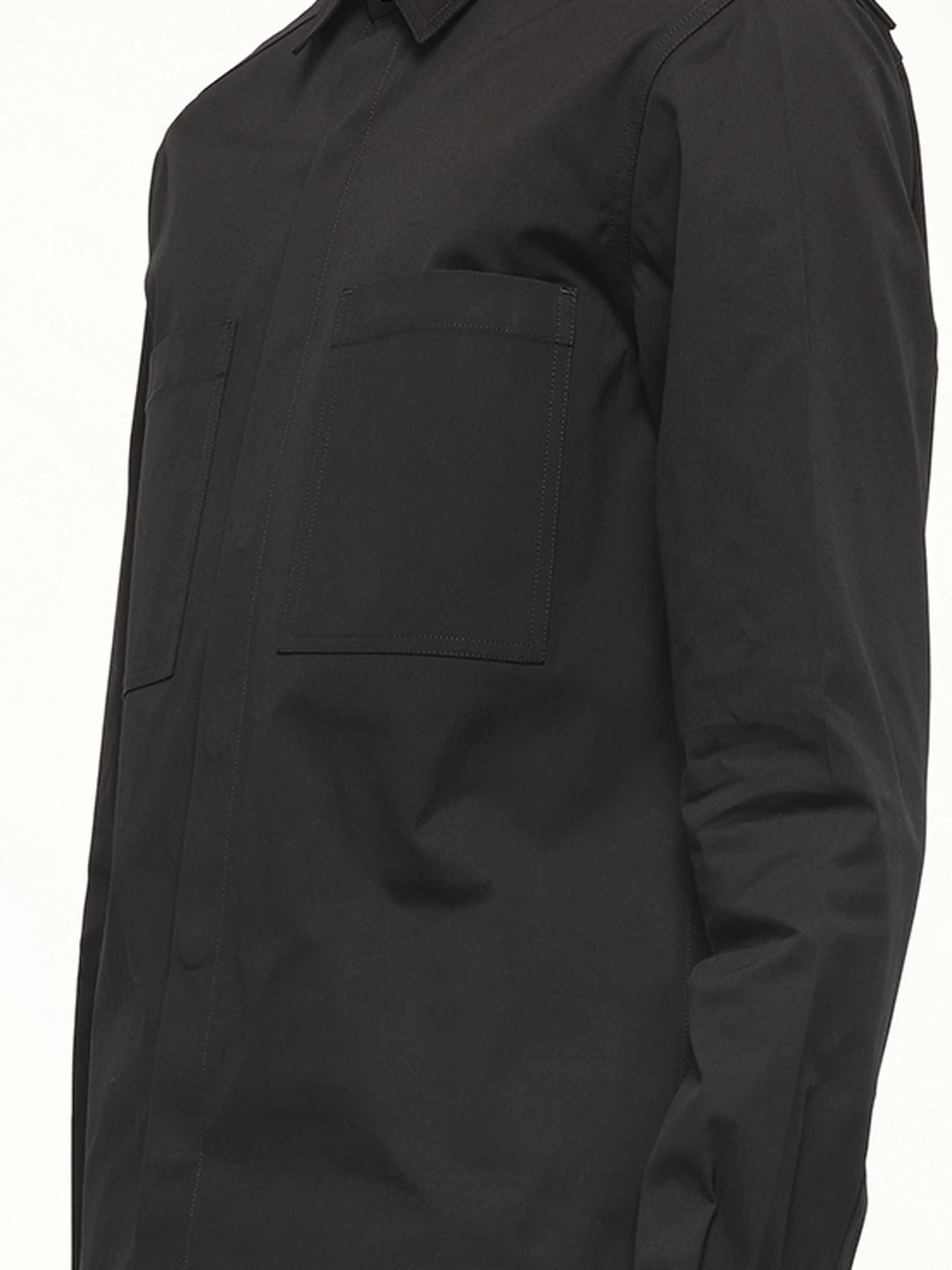 Outershirt in Black - 3