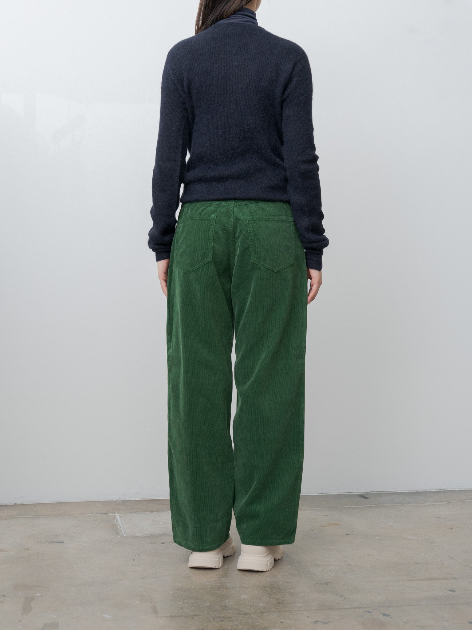 Pigment Dyed Finx Corduroy Wide 5P Pants - Forest Green - 4