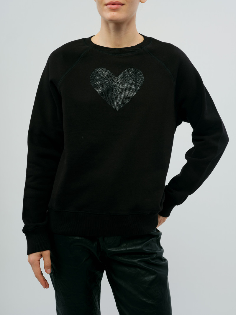 Upper Heart Sweatshirt 1