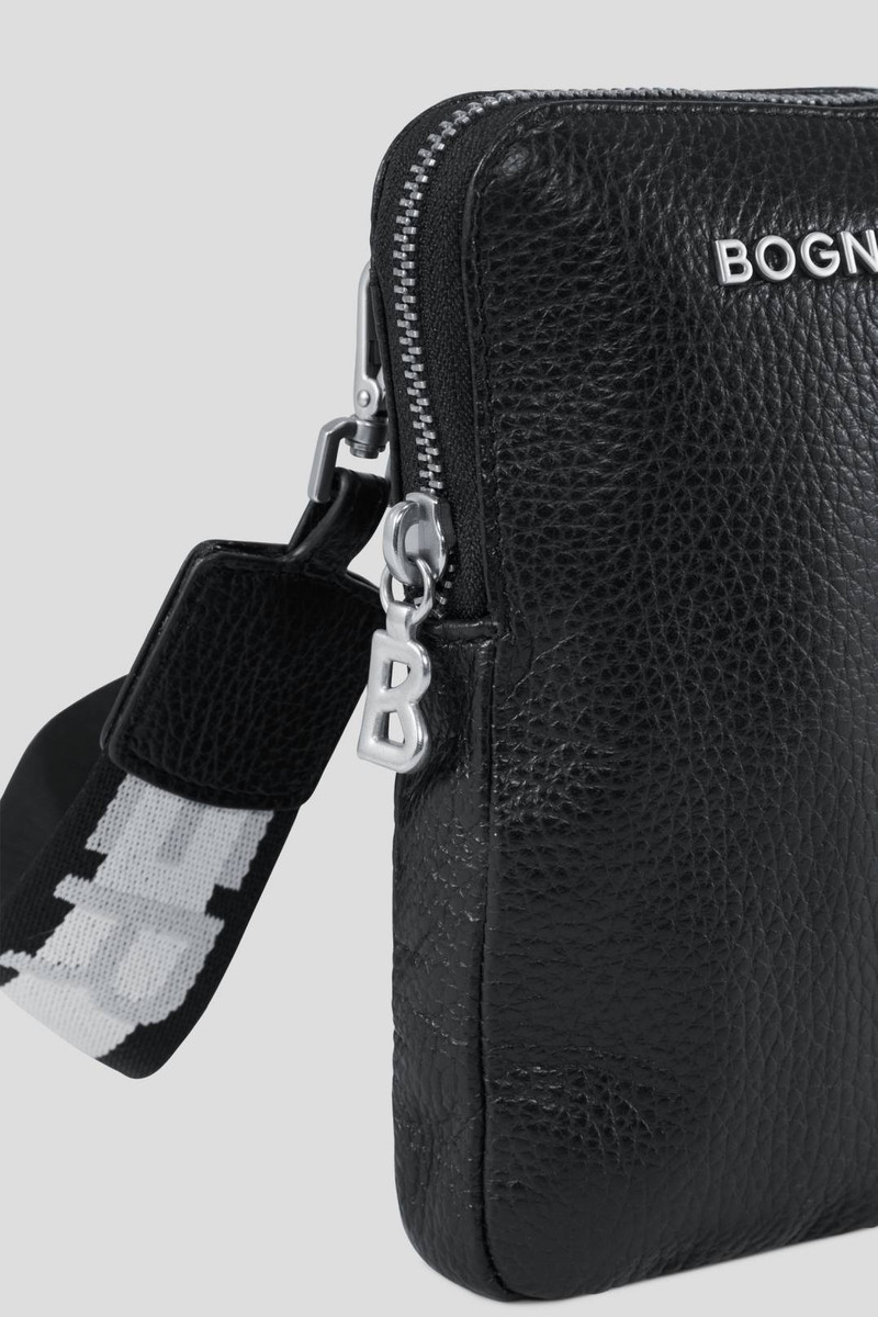 ANDERMATT JOHANNA SMARTPHONE POUCH IN BLACK 5