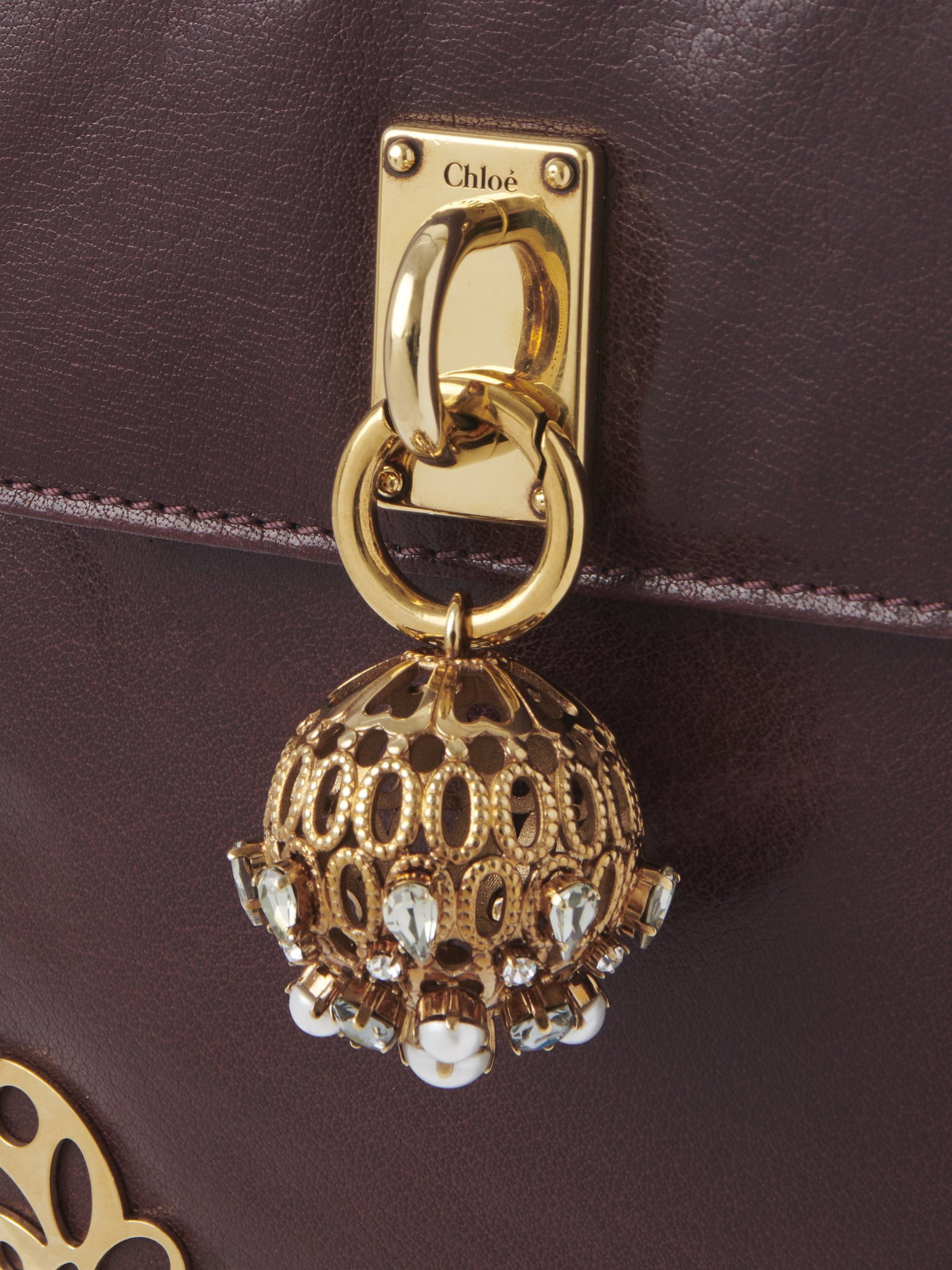 CHÂTEAU TREASURES CHAIN FLAP BAG IN GRAINED LEATHER - 6