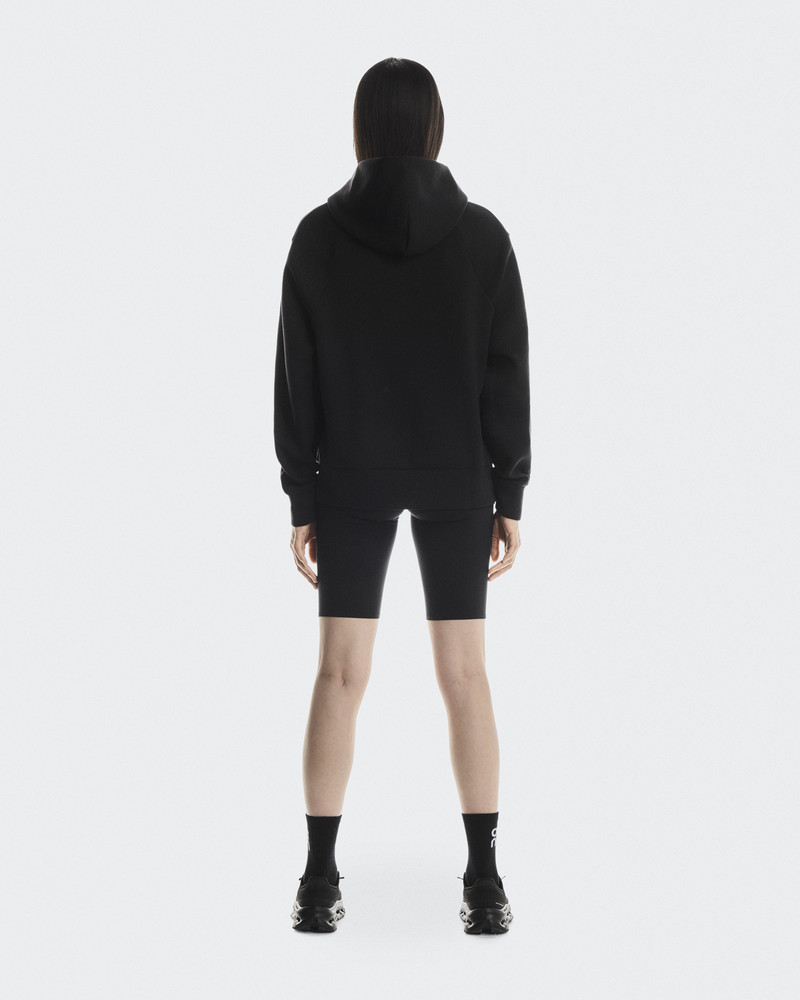 On Focus Tech Hoodie outlook